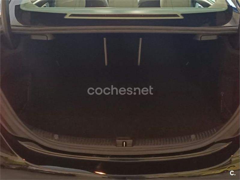 MERCEDES-BENZ Clase C 220 BlueTEC Avantgarde 4p.