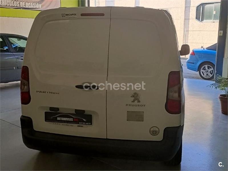 PEUGEOT Partner Pro Standard 600kg BlueHDi