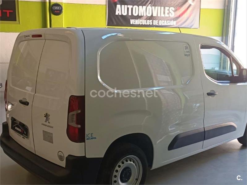 PEUGEOT Partner Pro Standard 600kg BlueHDi