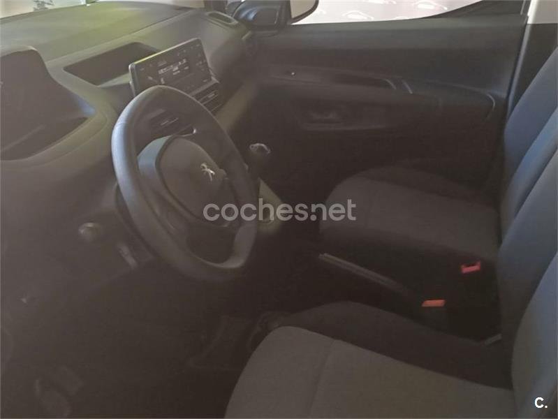 PEUGEOT Partner Pro Standard 600kg BlueHDi