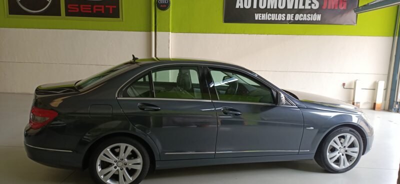 MERCEDES-BENZ Clase C 220 cdi