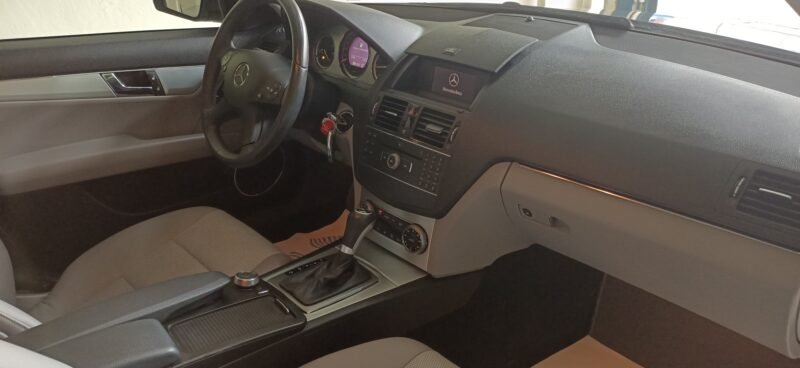 MERCEDES-BENZ Clase C 220 cdi