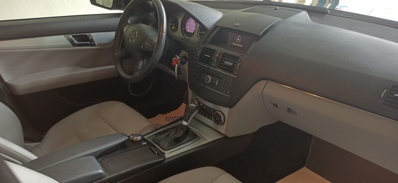 MERCEDES-BENZ Clase C 220 cdi