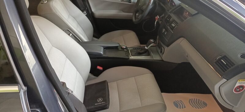 MERCEDES-BENZ Clase C 220 cdi