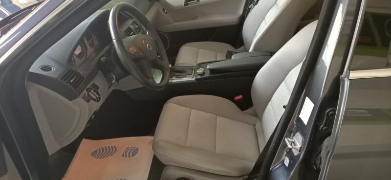 MERCEDES-BENZ Clase C 220 cdi