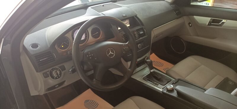 MERCEDES-BENZ Clase C 220 cdi