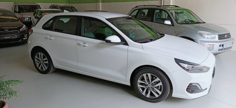 HYUNDAI i30 1.0 TGDI klass