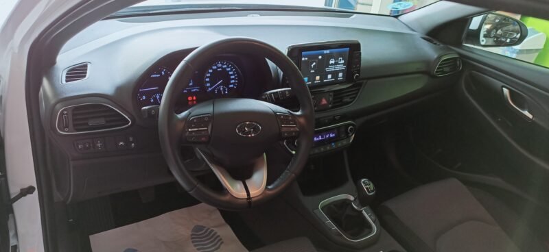 HYUNDAI i30 1.0 TGDI klass