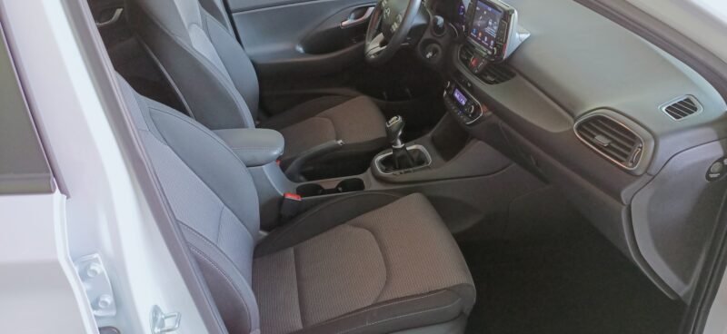 HYUNDAI i30 1.0 TGDI klass