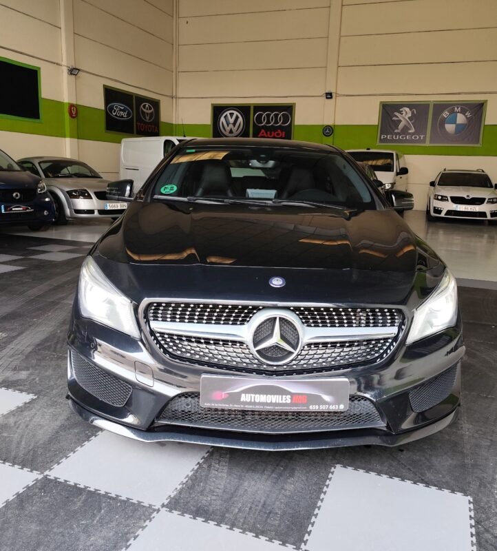 MERCEDES-BENZ CLA 200 AMG