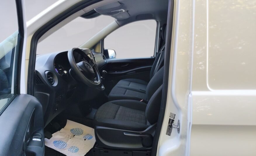 MERCEDES-BENZ vito 110