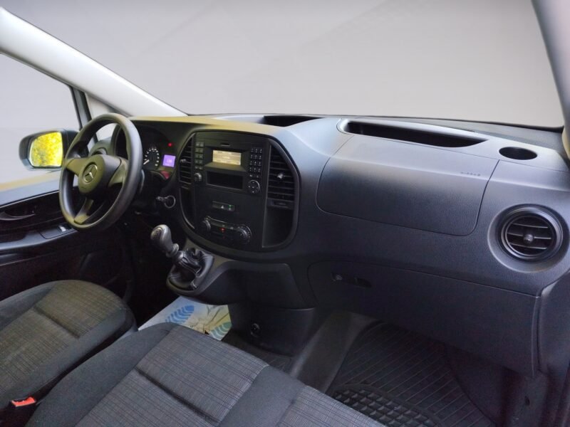 MERCEDES-BENZ vito 110