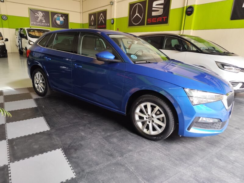 SKODA scala