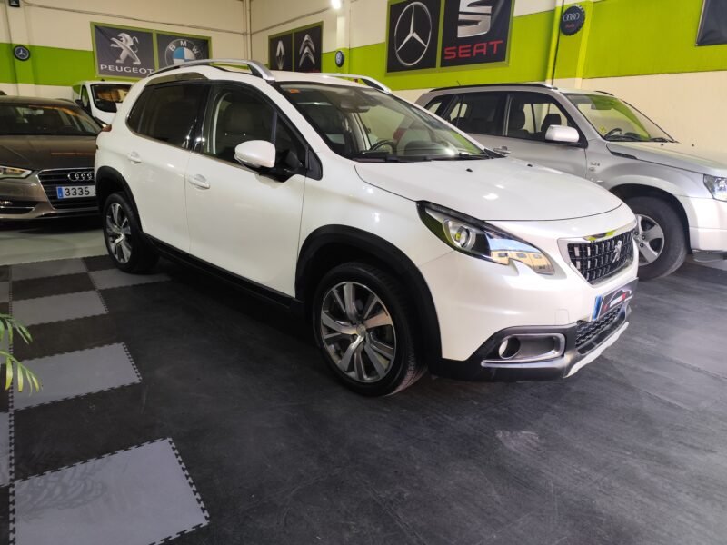 PEUGEOT 2008 ALLURE