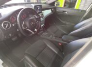 MERCEDES-BENZ GLA 220d 4MATIC